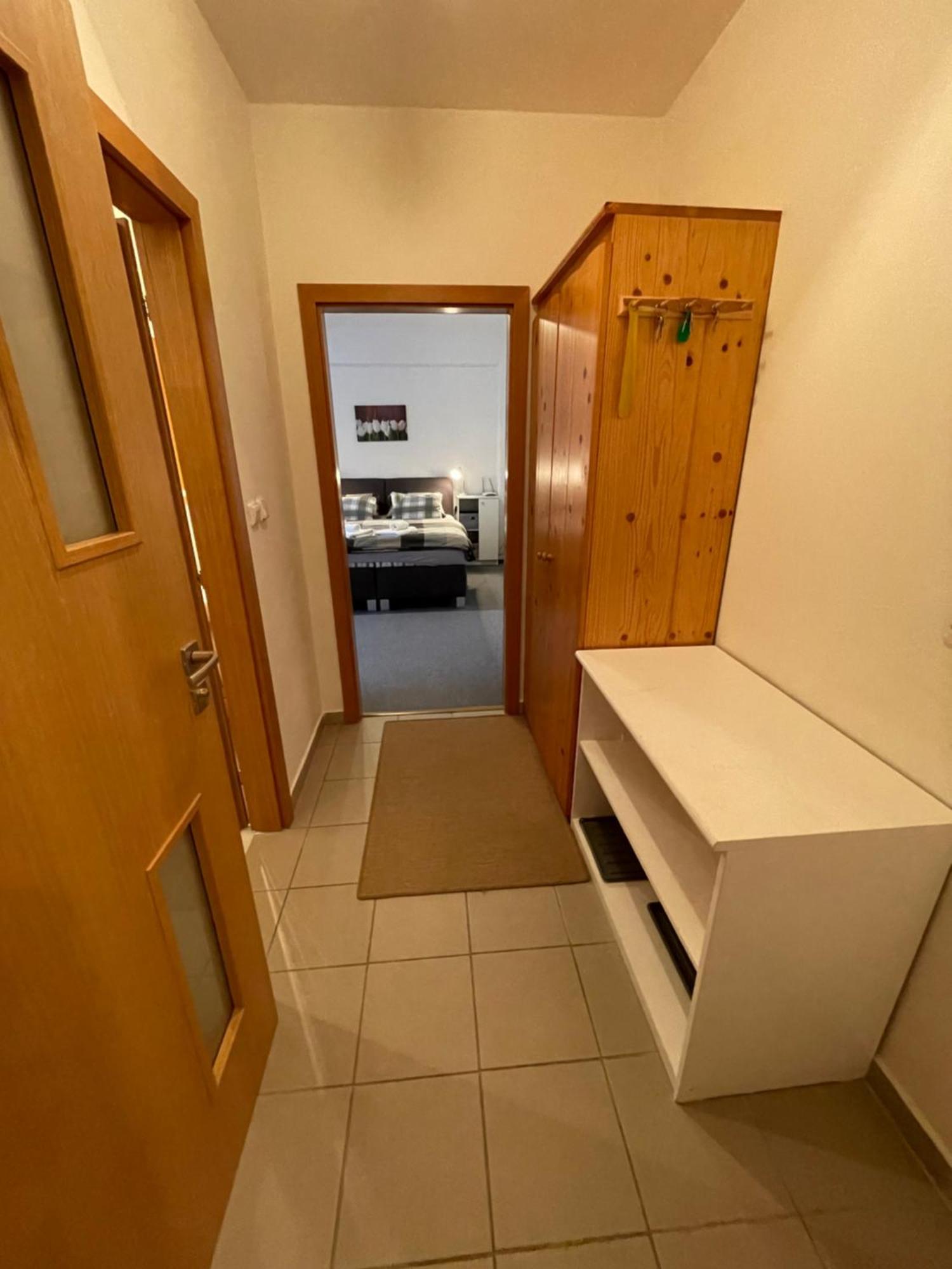 Apartmany U Posty ヤーヒモフ 部屋 写真