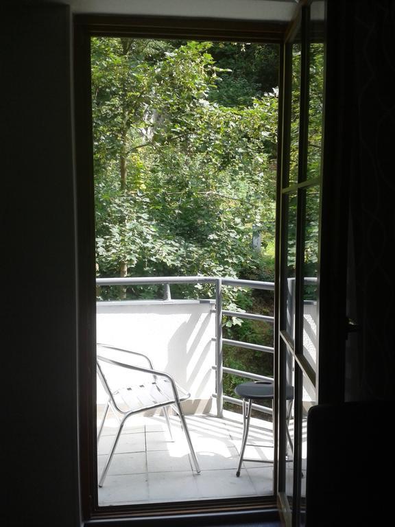 Apartmany U Posty ヤーヒモフ エクステリア 写真